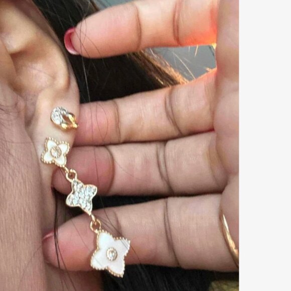 Mother Of Pearl Clover Drop Earrings Cleef inspired - Picture 4 of 5